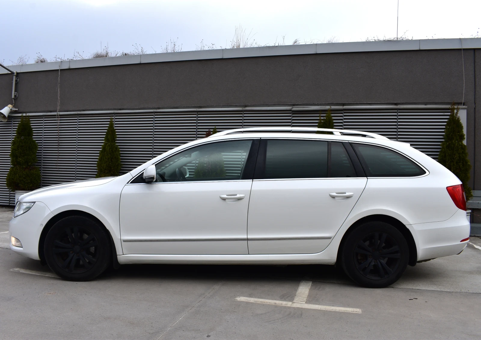 Skoda Superb 2.0 TDI - 170 кс - DSG - КОЖА - TOP SPEC - изображение 7