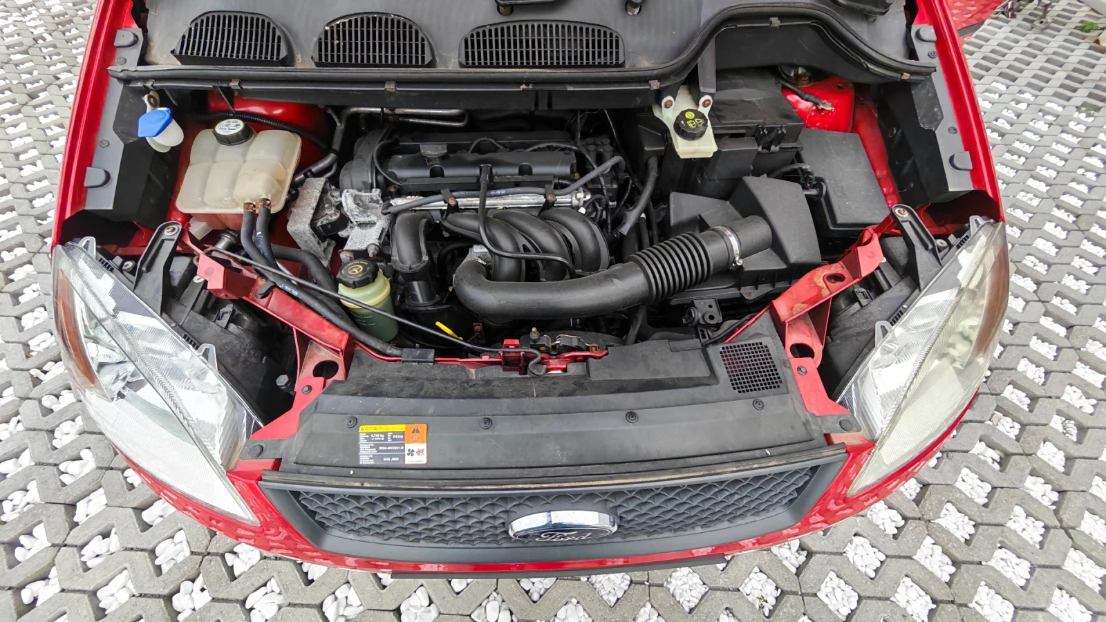 Ford C-max 1.6i 101�� | Mobile.bg � ����������� 15