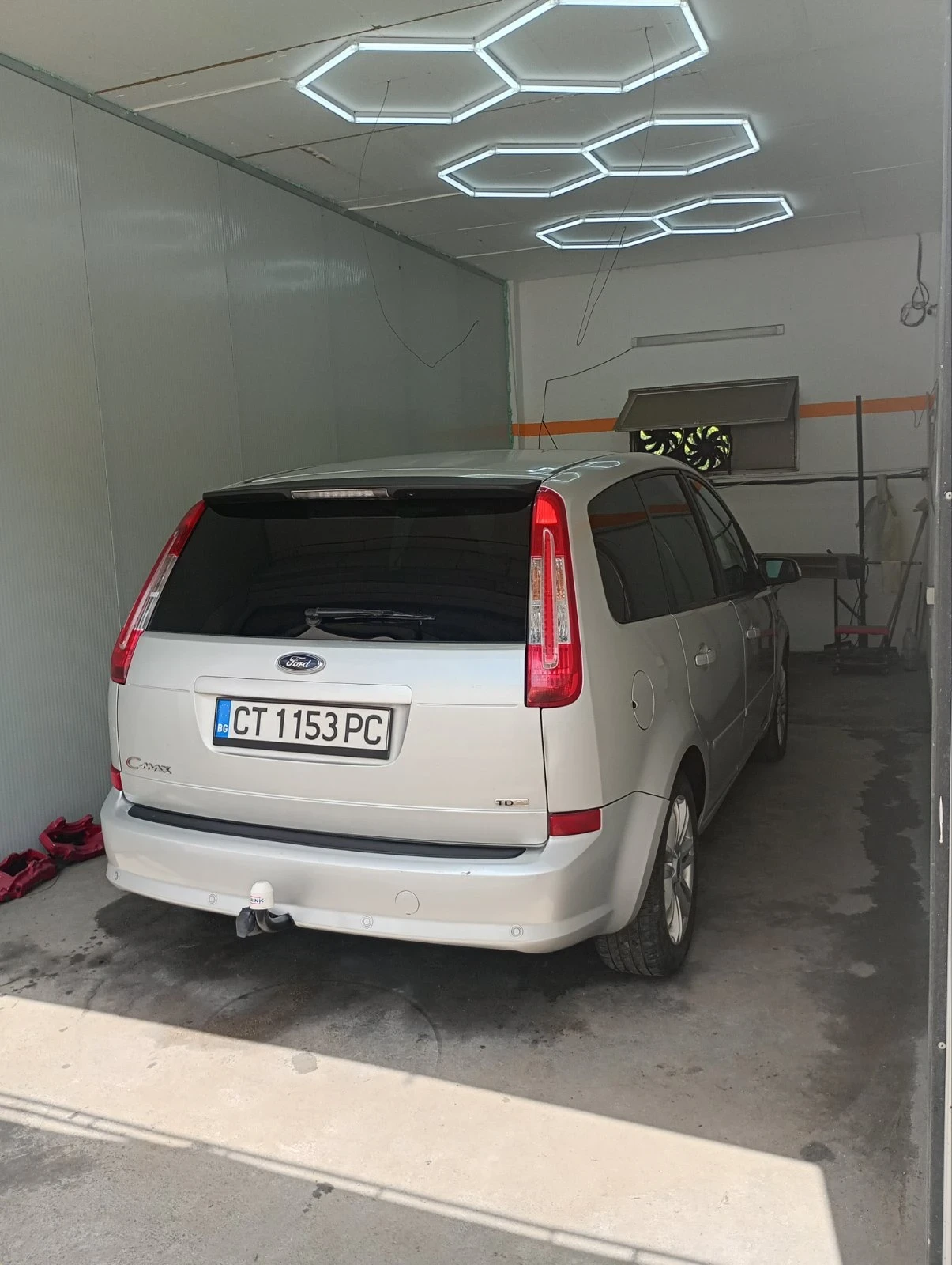 Ford C-max 1600 - изображение 2