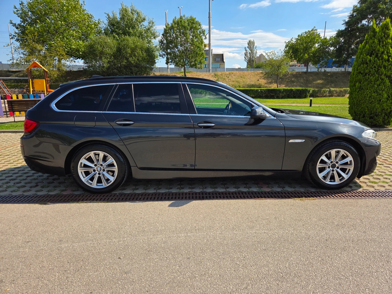 BMW 525 Luxuri - изображение 6