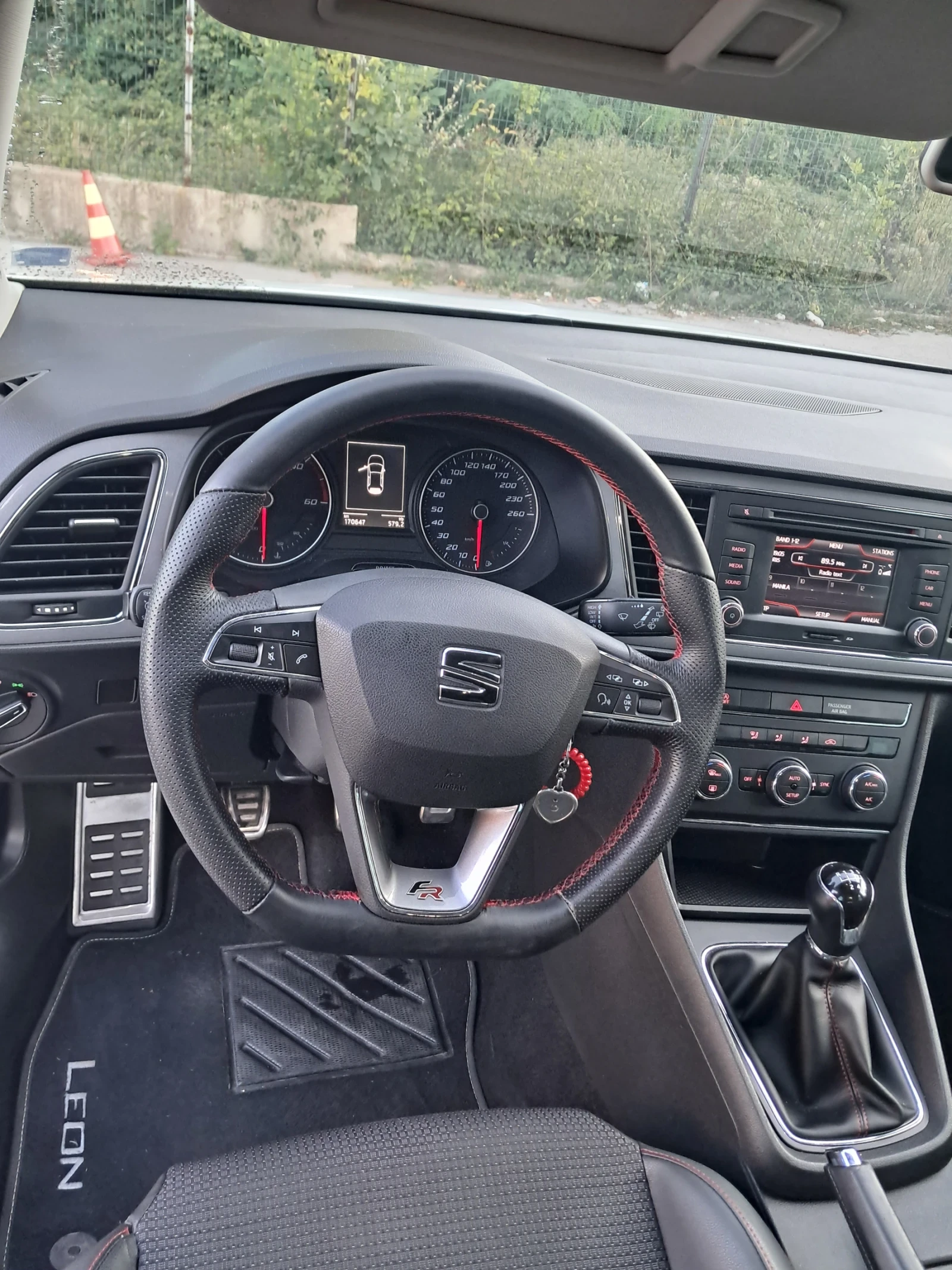 Seat Leon FR 2.0 -184к.с - изображение 7