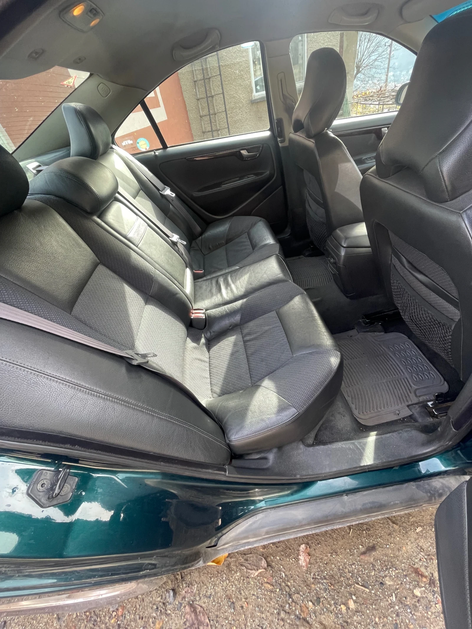 Volvo S60  - изображение 7