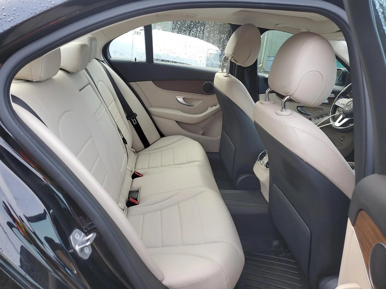 Mercedes-Benz C 300 AMG-пакет* Distronic* Keyless* Подгрев* 360*  - изображение 10