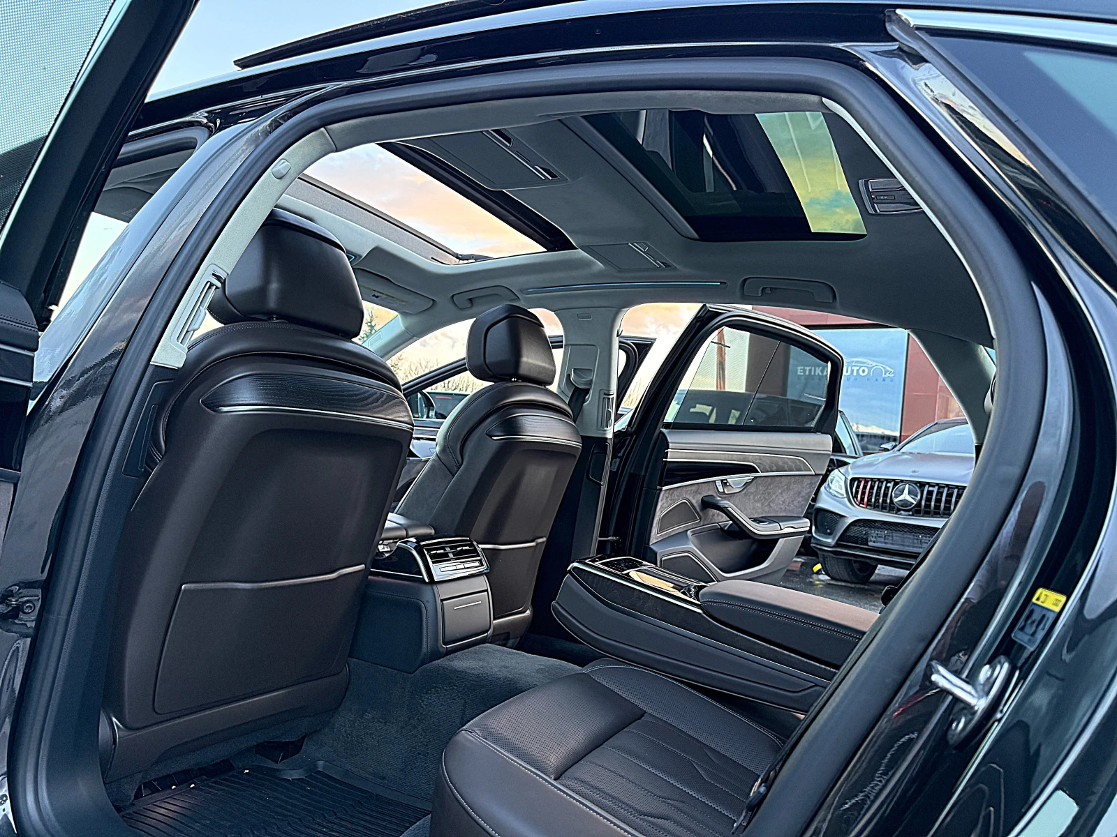 Audi A8 55TFSI- -VAKUM-HEAD UP-PANORAMA-360KAMERI | Mobile.bg   13