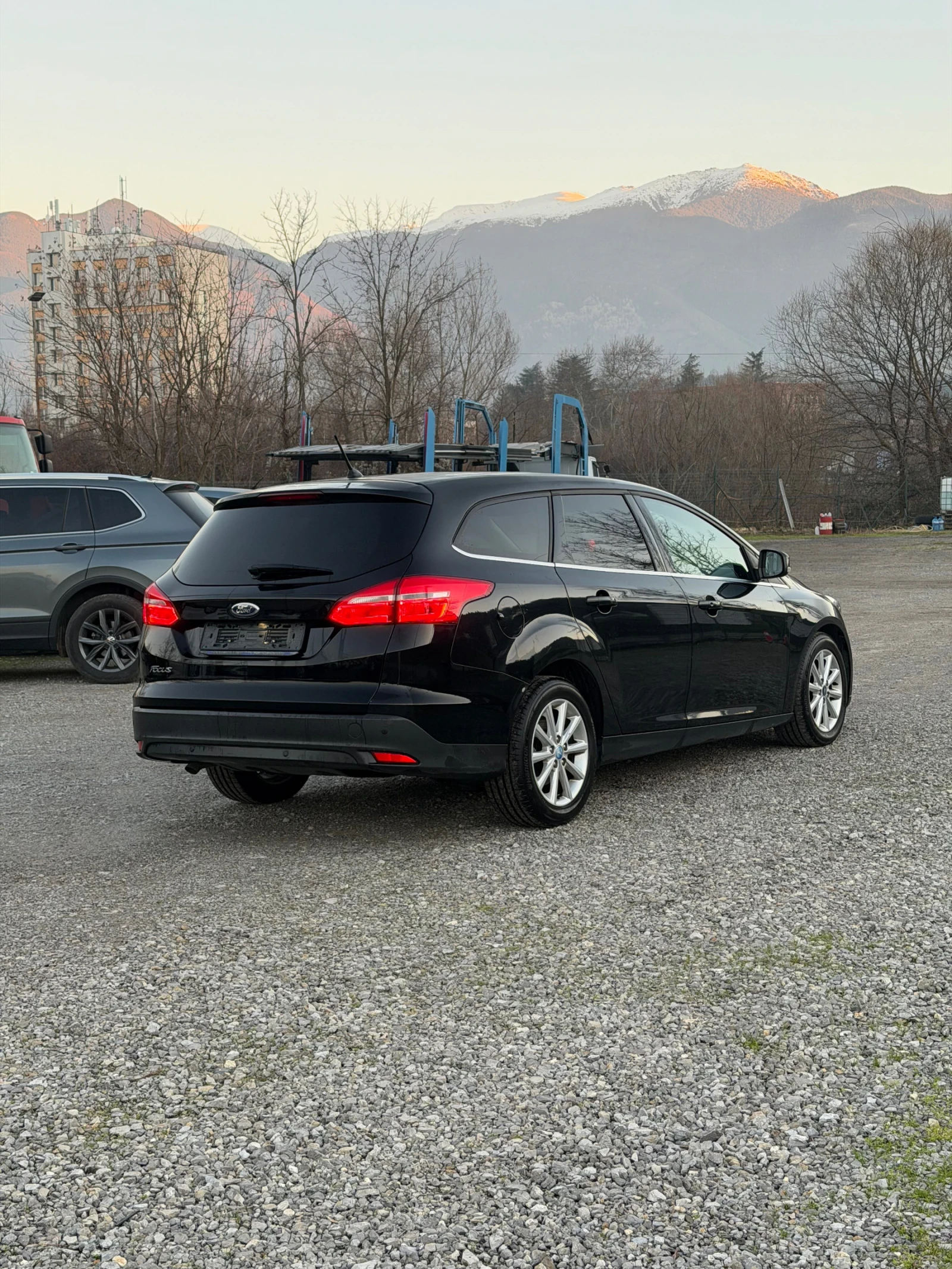 Ford Focus 1.5 TDCi Titanium X Powershift ������� 146 232 ��. | Mobile.bg � ����������� 6