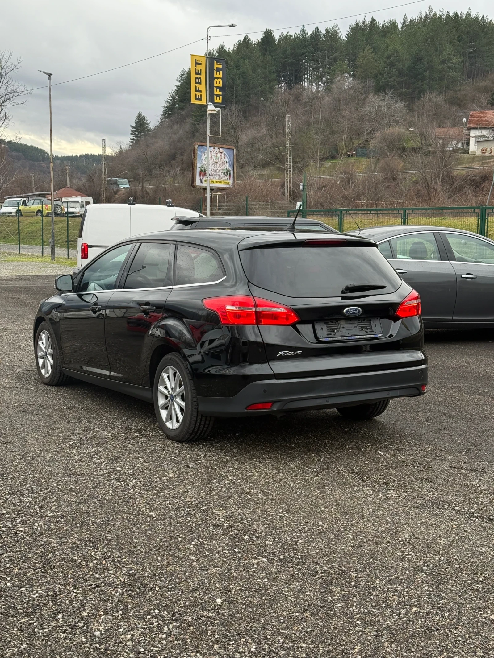 Ford Focus 1.5 TDCi Titanium X ��������� 146 232 ��. | Mobile.bg � ����������� 6