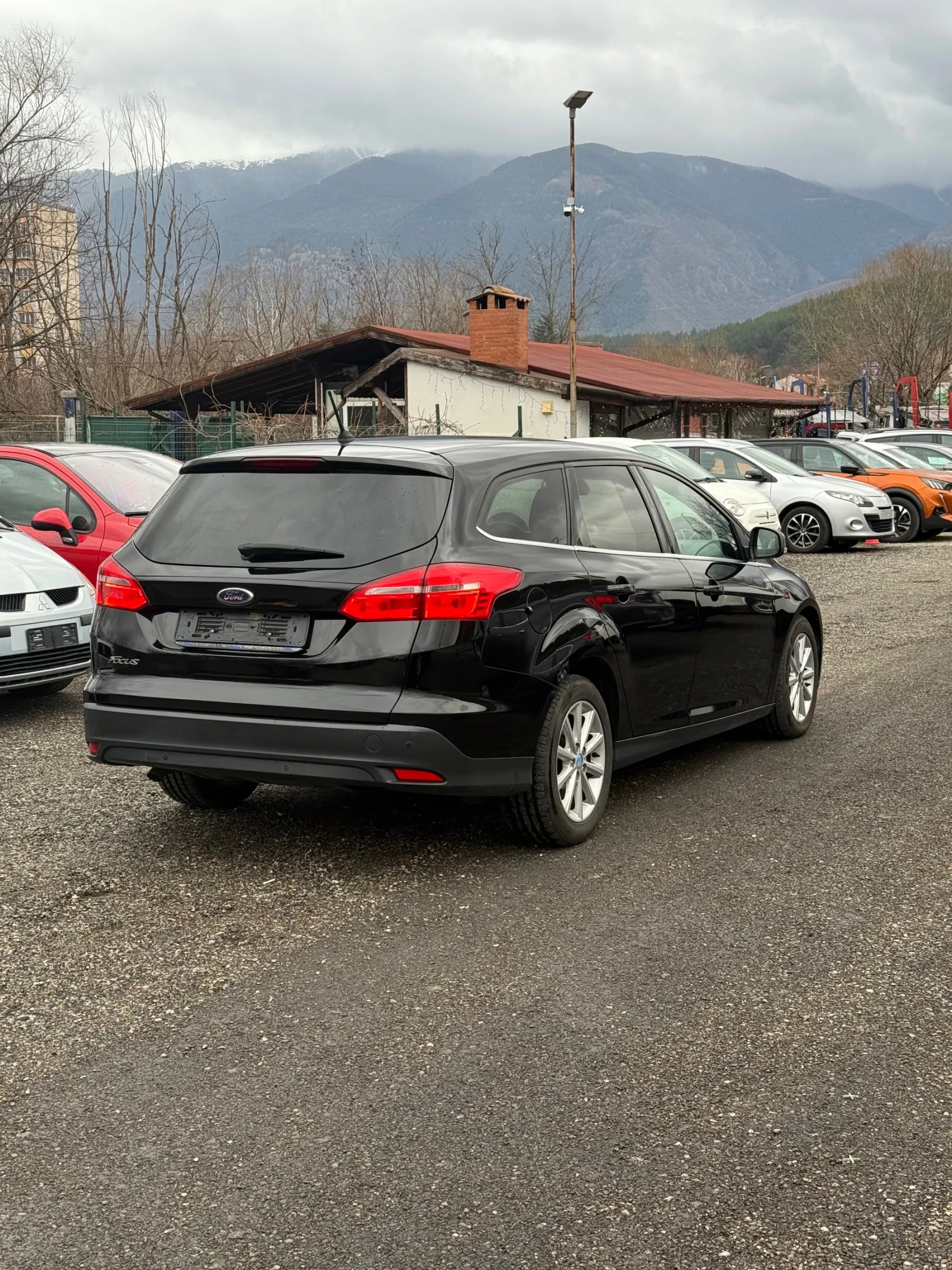 Ford Focus 1.5 TDCi Titanium X ��������� 146 232 ��. | Mobile.bg � ����������� 4