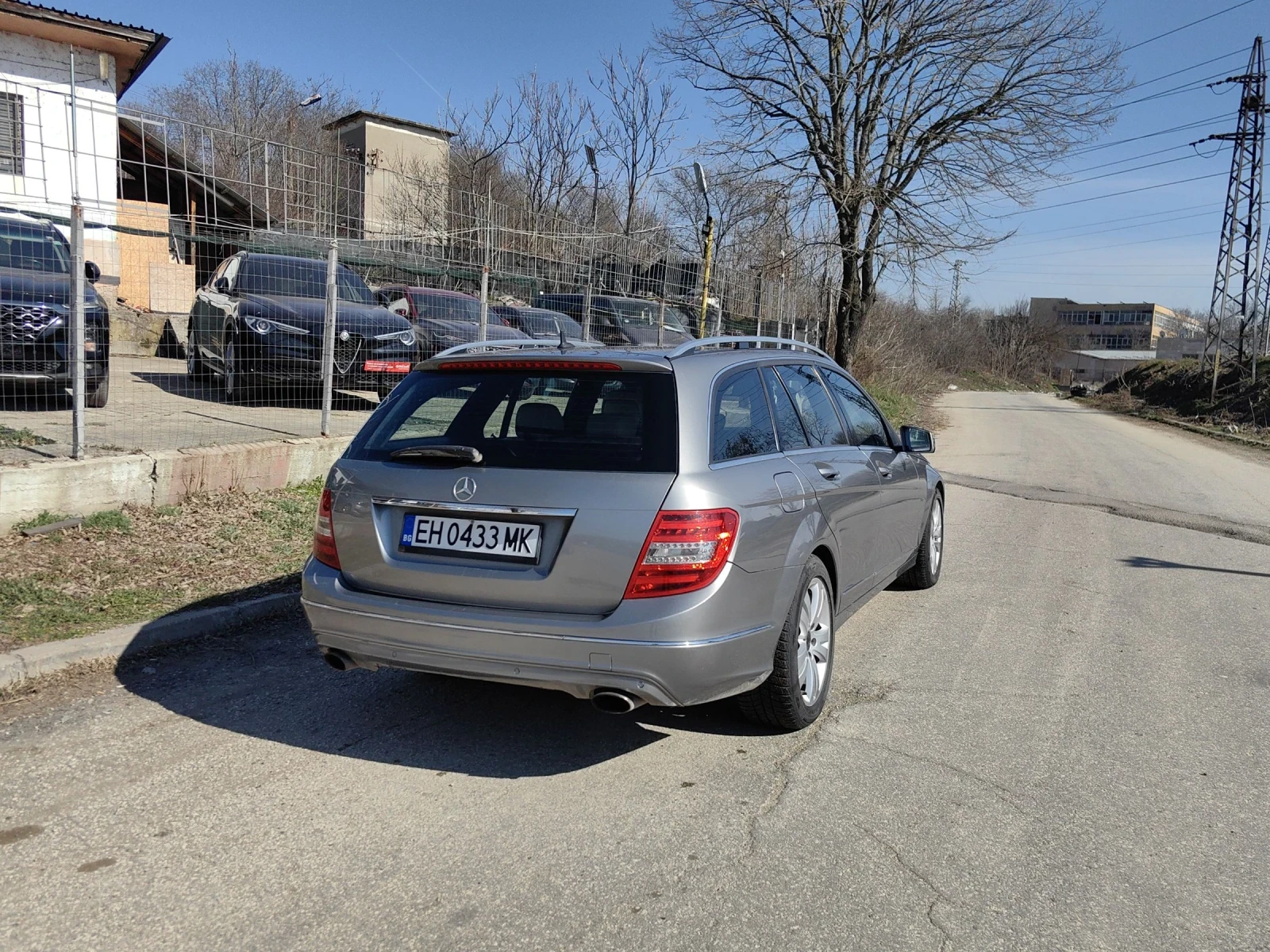 Mercedes-Benz C 300 ТОП СЪСТОЯНИЕ! ШВЕЙЦАРИЯ! 4MATIC!!, снимка 4 - Автомобили и джипове - 53797967