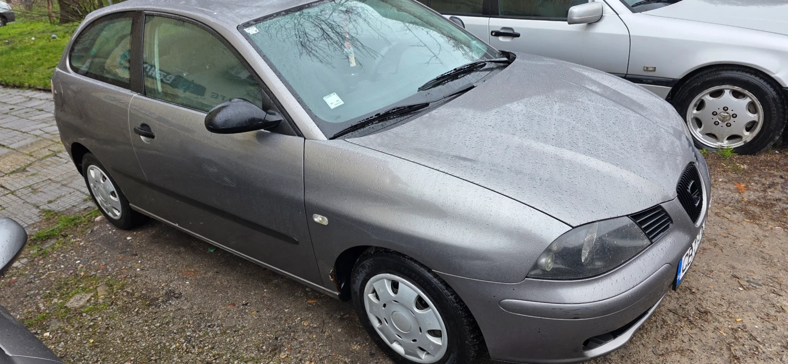 Seat Ibiza, снимка 3 - Автомобили и джипове - 54055506