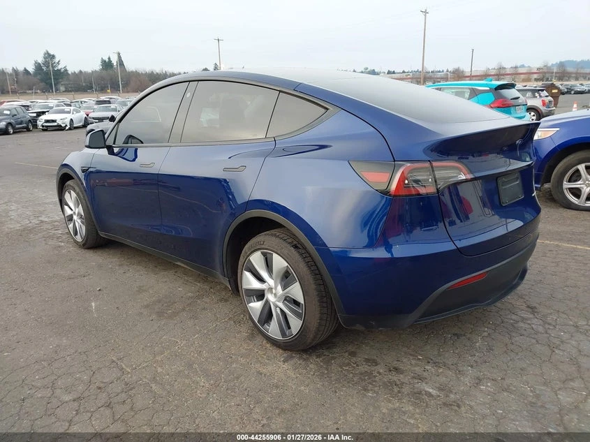 Tesla Model Y Long Range AWD, снимка 3 - Автомобили и джипове - 54185635