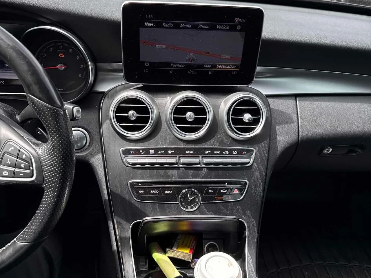 Mercedes-Benz C 300 4MATIC * BURMASTER* 360 КАМЕРА* ПАНОРАМА* , снимка 9 - Автомобили и джипове - 54646302