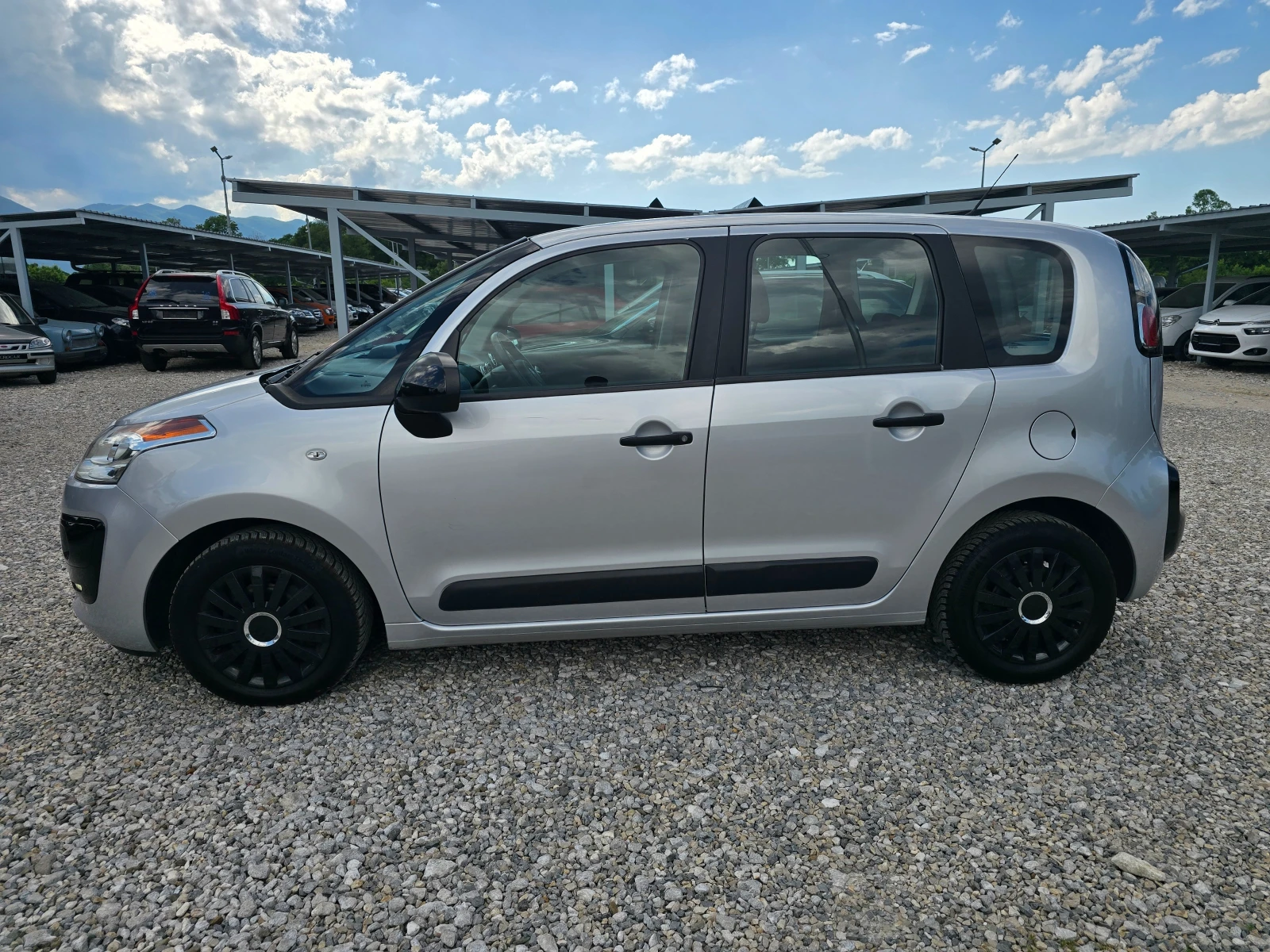 Citroen C3 Picasso 1.4 БЕНЗИН ! ! РЕАЛНИ КИЛОМЕТРИ, снимка 6 - Автомобили и джипове - 54866485