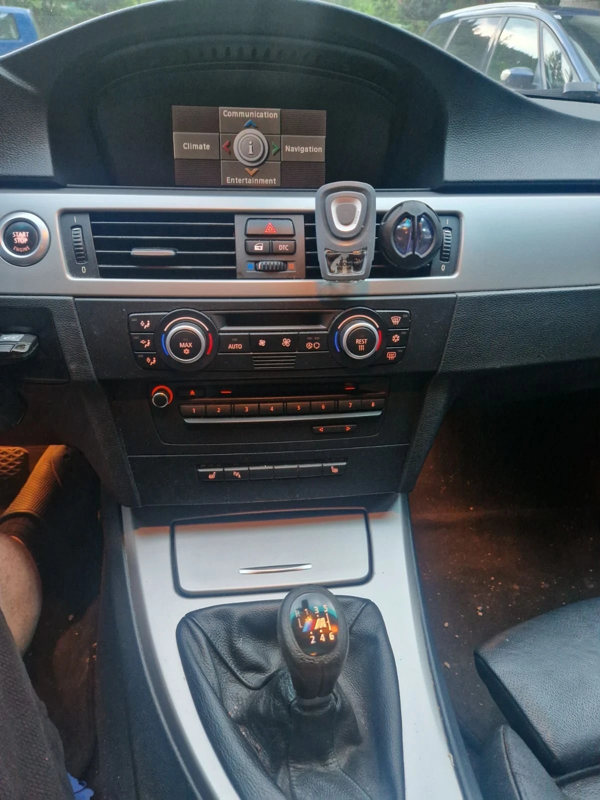 BMW 320 163 к.с. 11.2006 Кожа Нави Ксенон, снимка 7 - Автомобили и джипове - 55098795