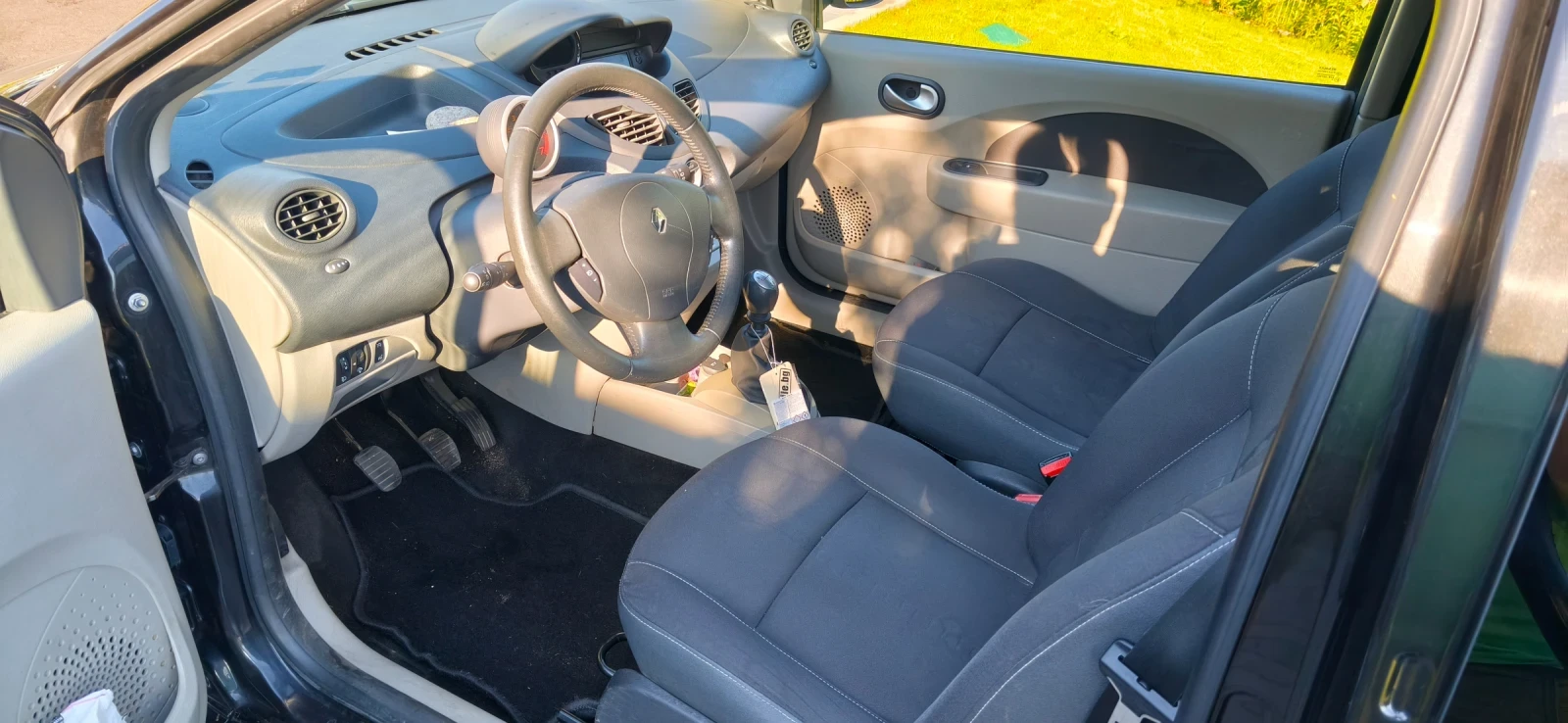 Renault Twingo 1.2, 16v, 75, снимка 12 - Автомобили и джипове - 55165853