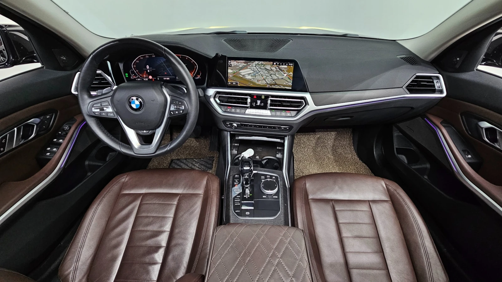 BMW 320 d Luxury, снимка 7 - Автомобили и джипове - 55477311