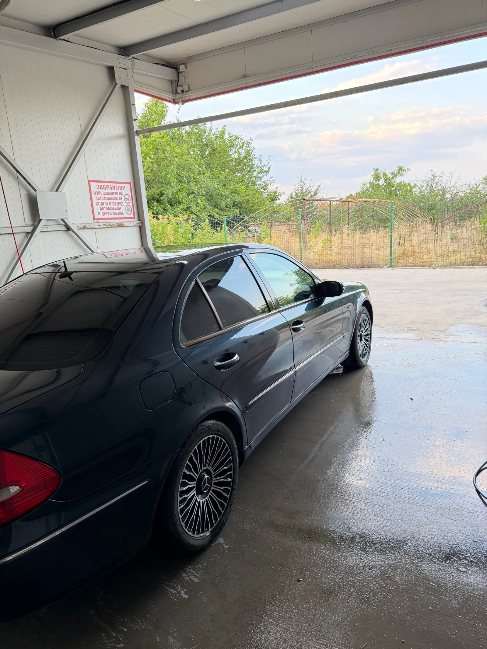 Mercedes-Benz E 270, снимка 4 - Автомобили и джипове - 55564490