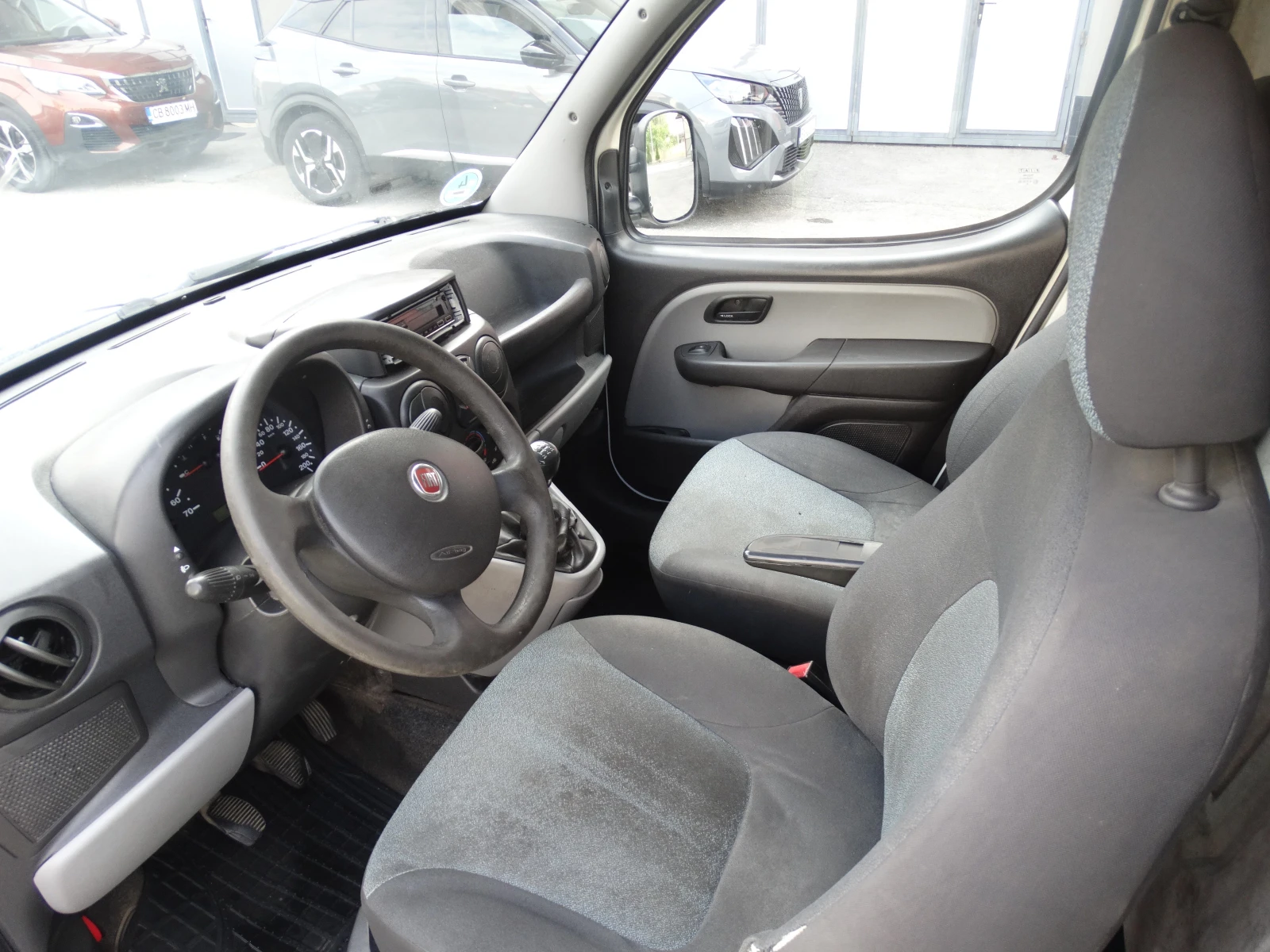 Fiat Doblo 1.4 МЕТАН, снимка 13 - Автомобили и джипове - 55778447