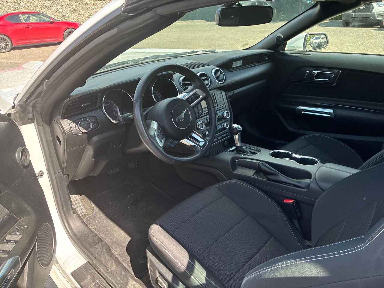 Ford Mustang V6, снимка 4 - Автомобили и джипове - 55804547
