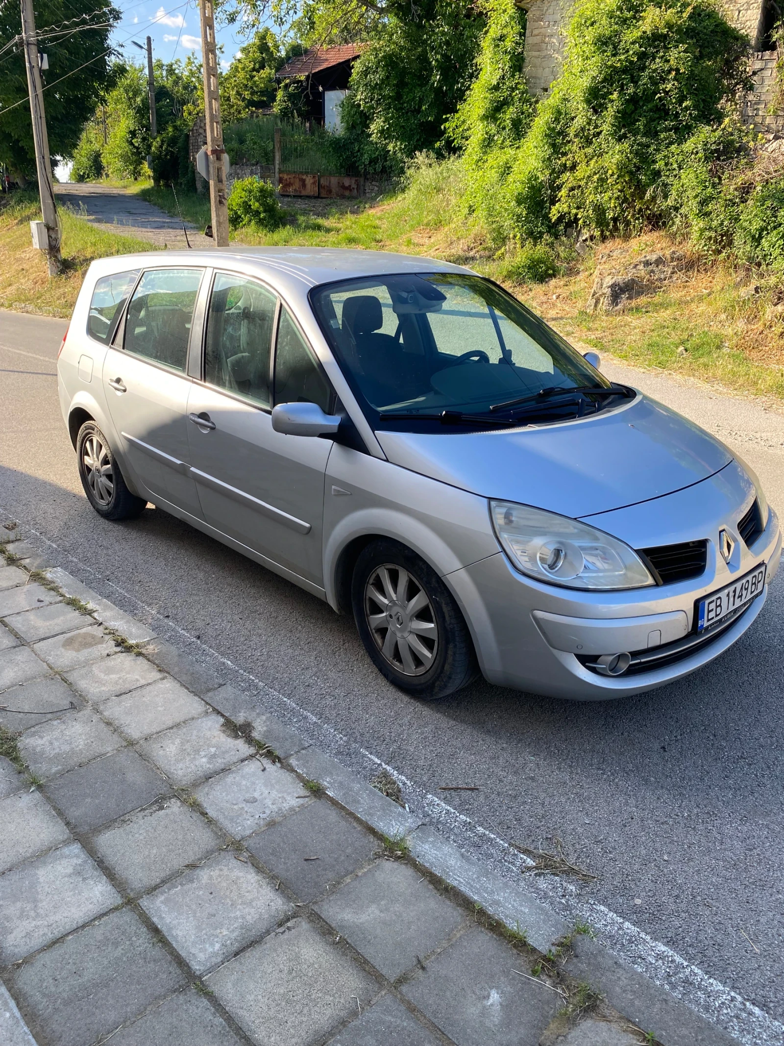 Renault Scenic, снимка 2 - Автомобили и джипове - 56483628