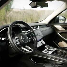 Обява за продажба на Jaguar F-PACE P250 S MERIDIAN* 360CAM* KEYLESS* PANO*  ~48 800 лв. - изображение 5