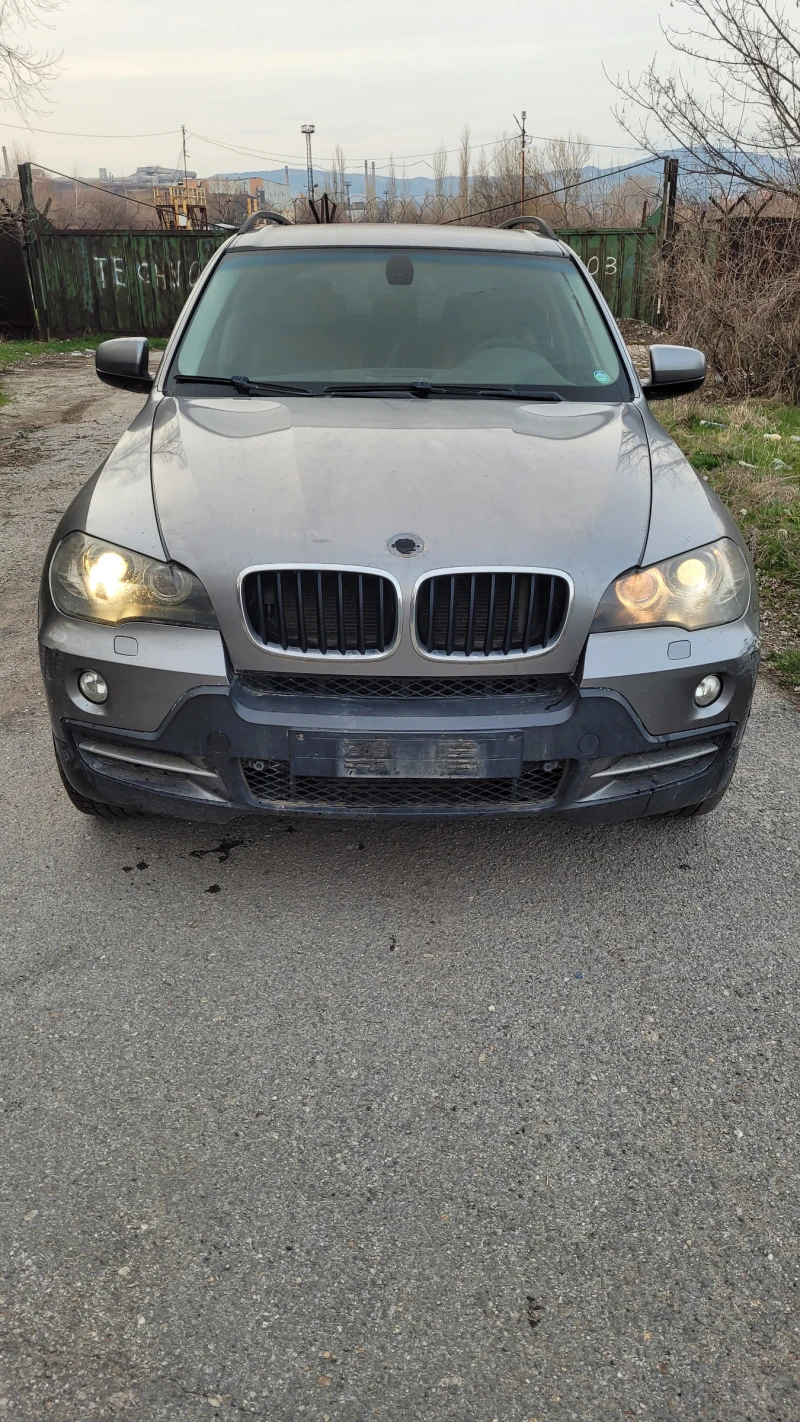 BMW X5 Е70 3.0д 235к на части, снимка 1 - Автомобили и джипове - 47977940