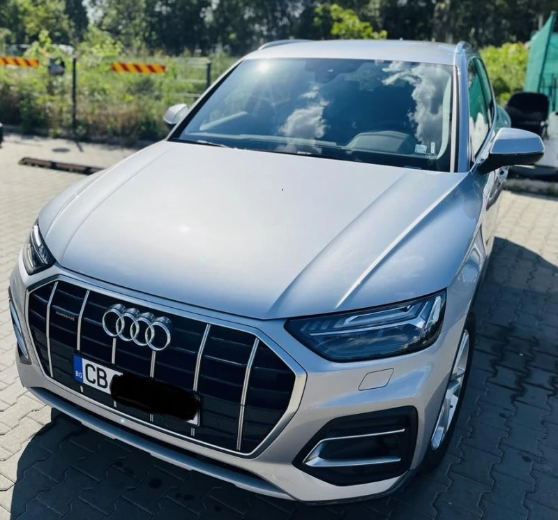 Audi Q5 40 TDI Quattro, Заводска Гаранция, Matrix Led, снимка 1 - Автомобили и джипове - 48311543