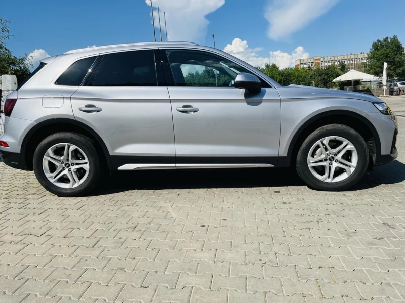 Audi Q5 40 TDI Quattro, Заводска Гаранция, Matrix Led, снимка 2 - Автомобили и джипове - 48311543