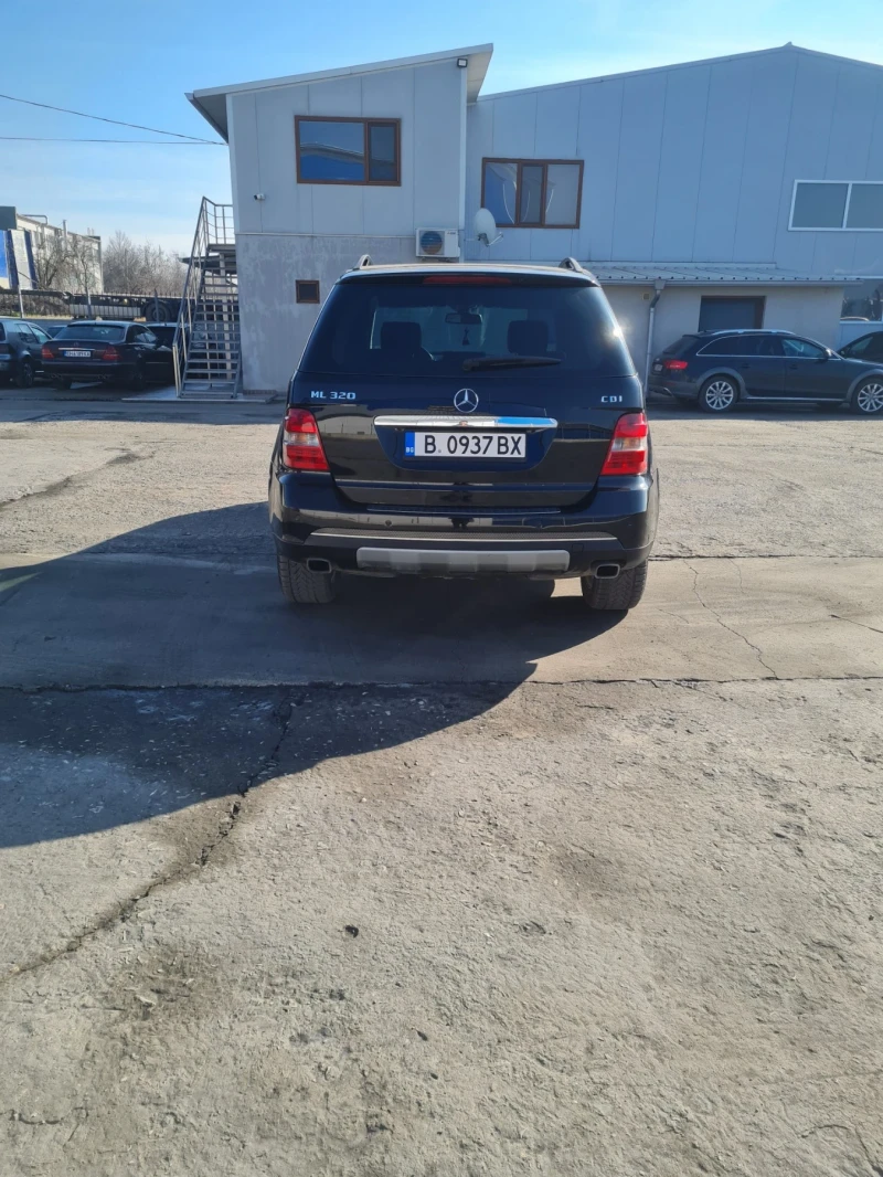 Mercedes-Benz ML 320 CDI, снимка 5 - Автомобили и джипове - 48846262