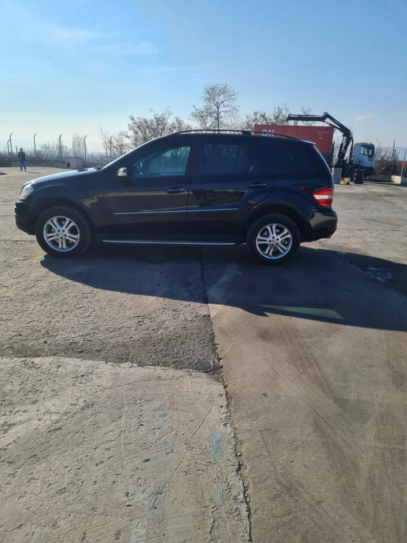 Mercedes-Benz ML 320 CDI, снимка 4 - Автомобили и джипове - 48846262