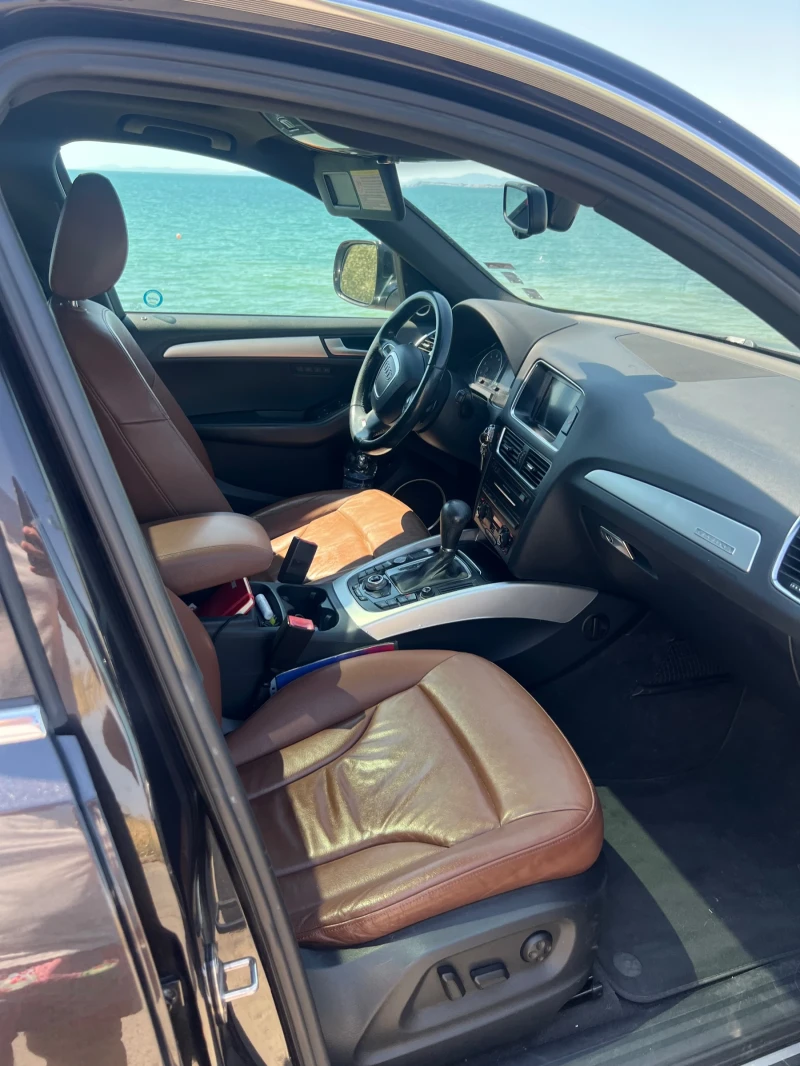 Audi Q5 3.2 FSI GAZ/BENZIN, снимка 10 - Автомобили и джипове - 51806030