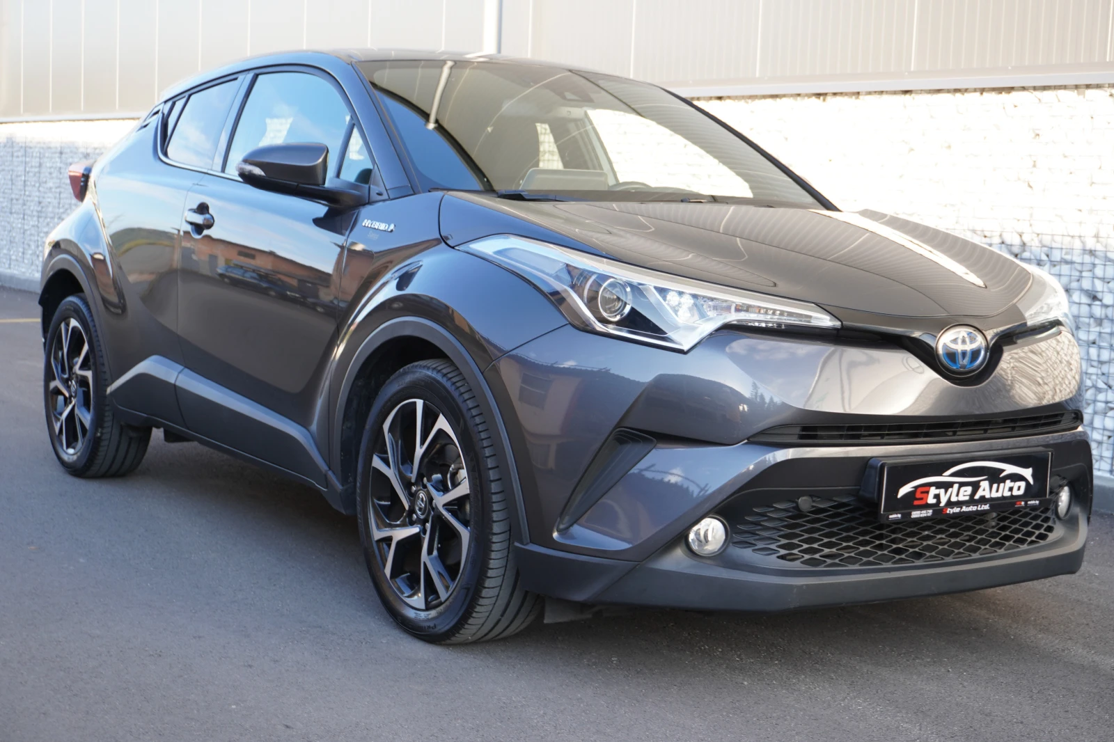 Toyota C-HR 1.8 HYBRID JBL-102.000km-ГАРАНЦИОННА! - изображение 7