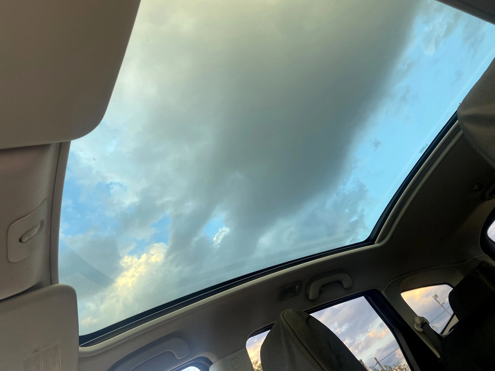 Nissan Qashqai + 2 4x4 2.0dCi Automatic Panorama   | Mobile.bg   16