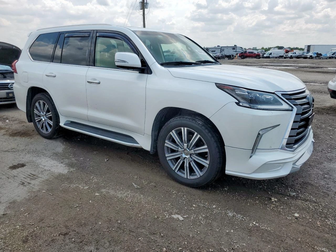 Lexus LX 570 2017 LEXUS LX 570 - изображение 2