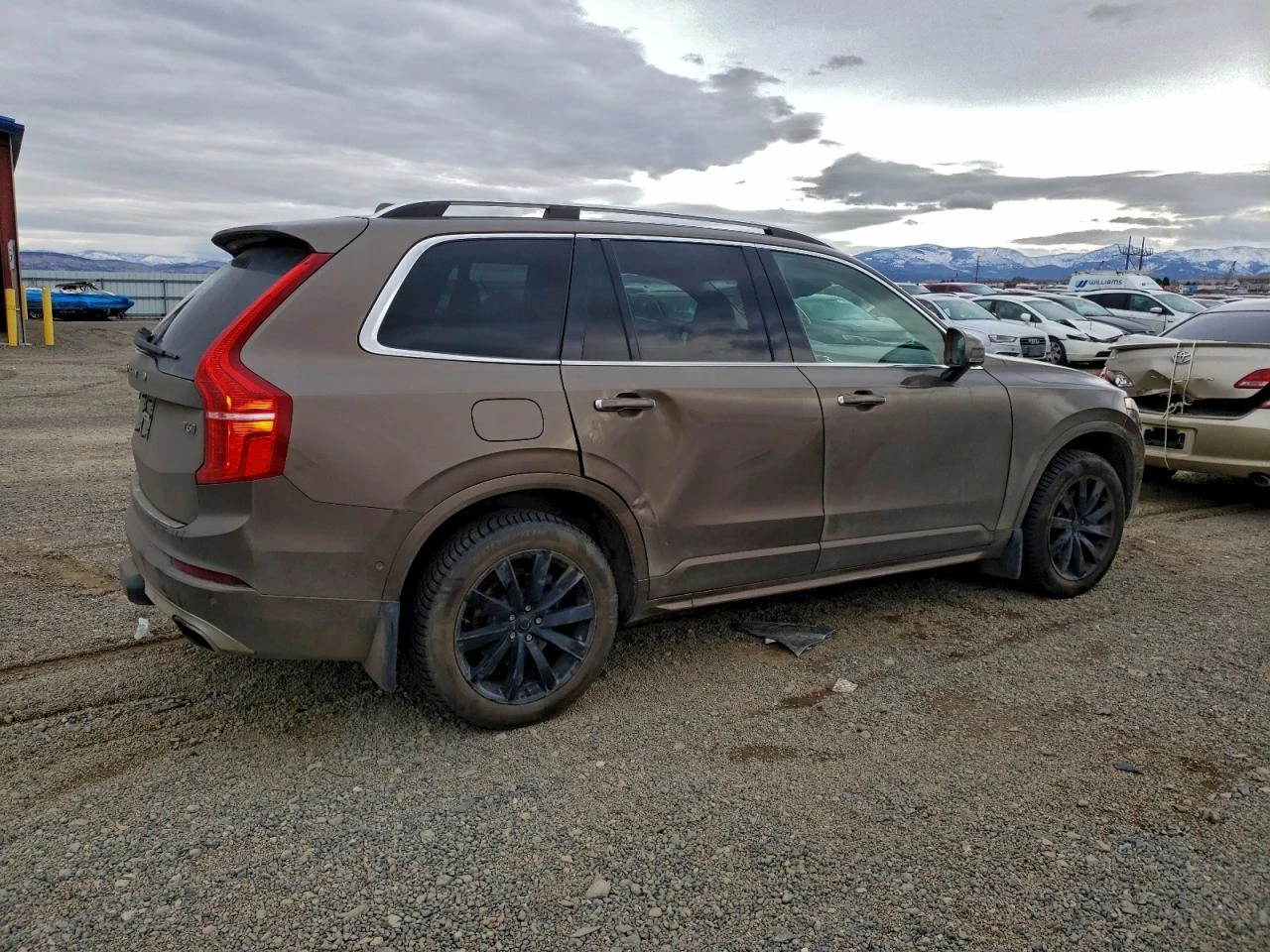 Volvo Xc90 T6 Momentum - изображение 4