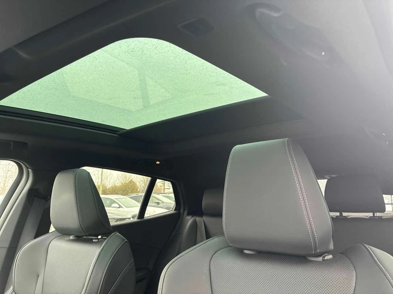 BMW X2 * xDrive28i * PANO* ПОДГРЕВ* KEYLESS* , снимка 10 - Автомобили и джипове - 54155025