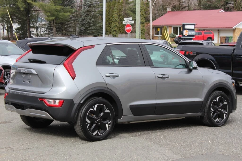 Kia Niro Electric* Premium , снимка 3 - Автомобили и джипове - 54651984