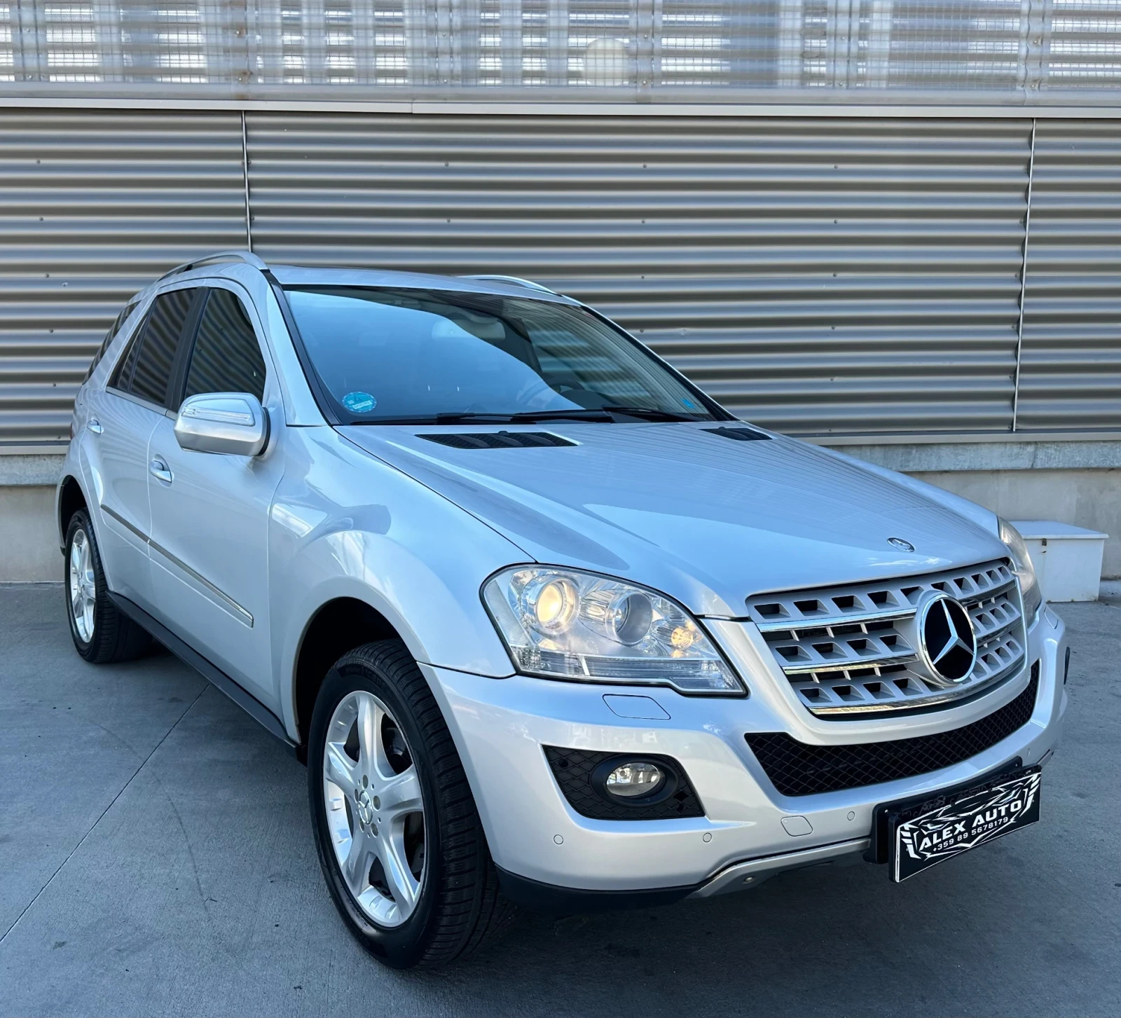 Mercedes-Benz ML 3000 куб/224кс//, снимка 2 - Автомобили и джипове - 54979972