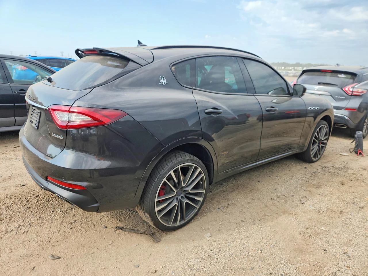Maserati Levante Gts, снимка 3 - Автомобили и джипове - 56536979