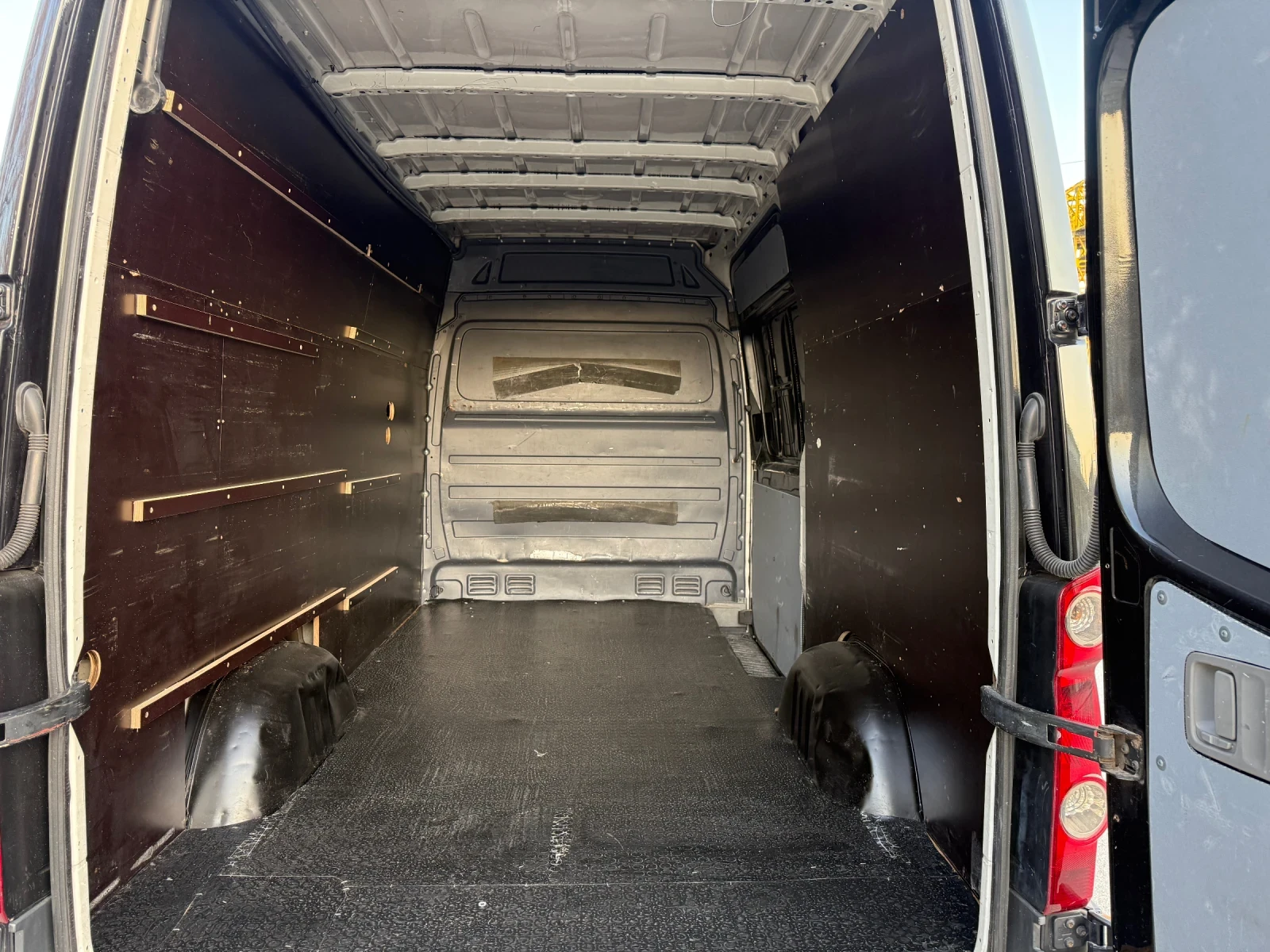 VW Crafter 2.5TDI L2H2 | Mobile.bg � ����������� 9
