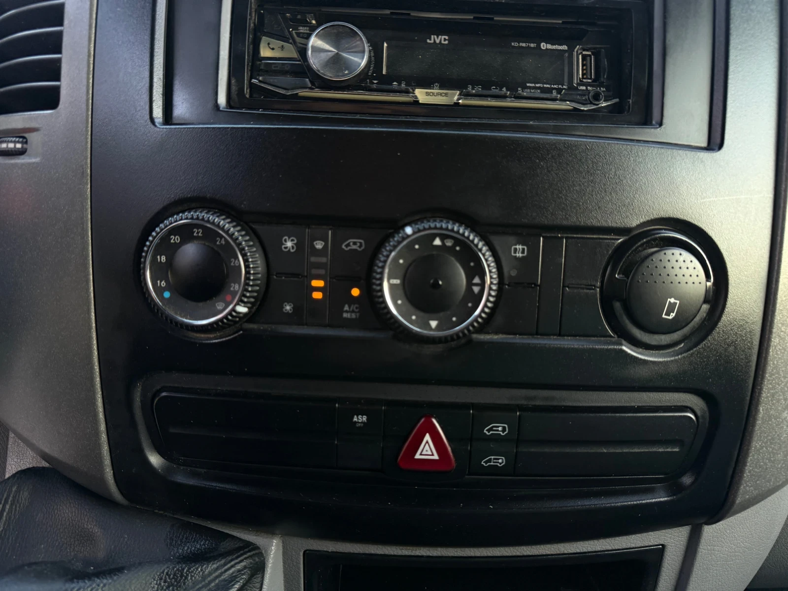 VW Crafter 2.5TDI L2H2 | Mobile.bg � ����������� 14