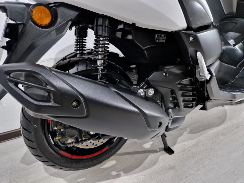 Yamaha NMAX 125ie.2024г.ABS !1609км!, снимка 10 - Мотоциклети и мототехника - 51282610