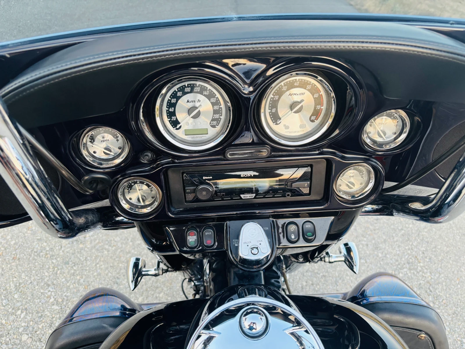 Harley-Davidson Custom 110-1.8 / Screamini Eagle, снимка 11 - Мотоциклети и мототехника - 55593871