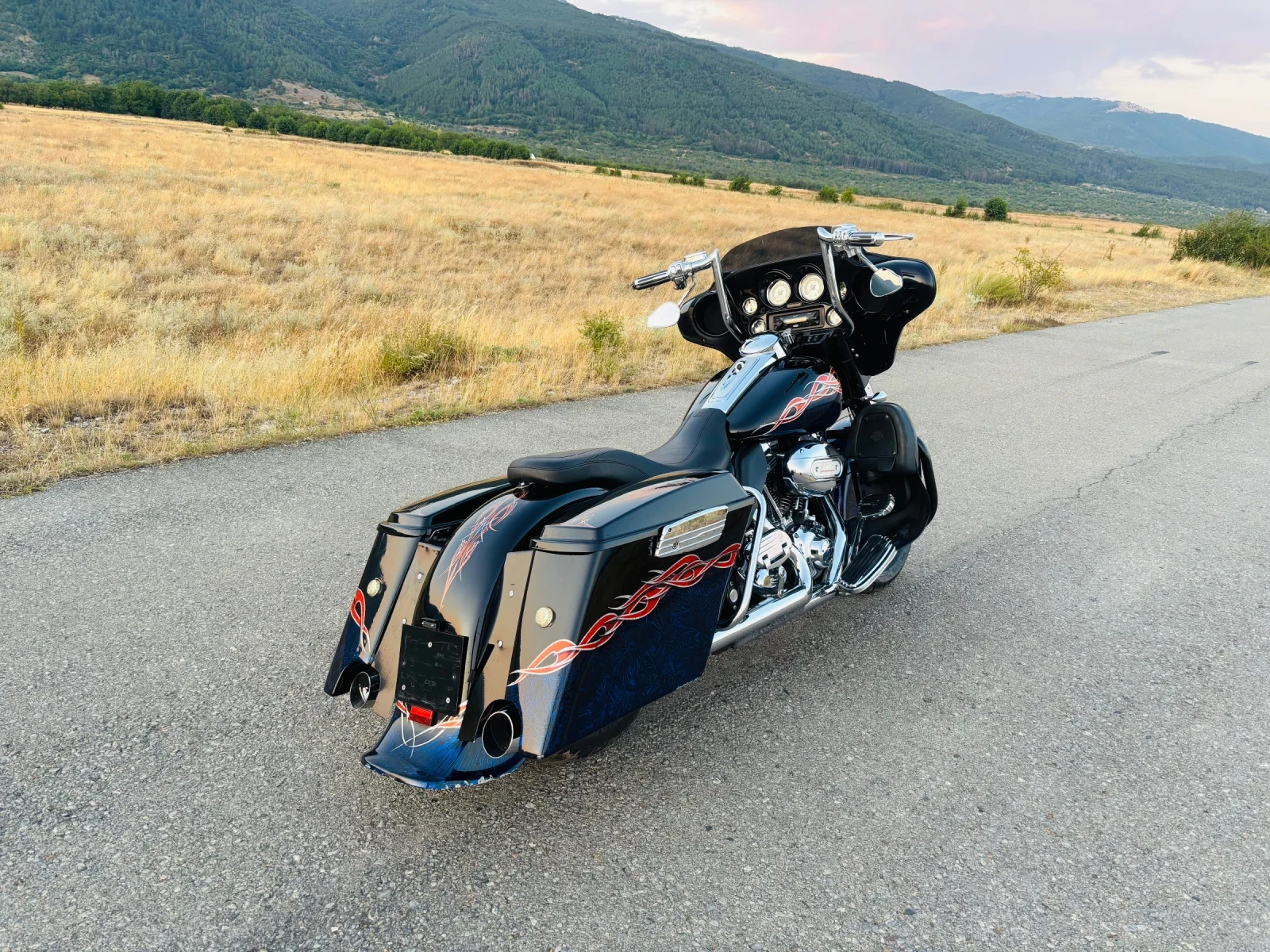 Harley-Davidson Custom 110-1.8 / Screamini Eagle, снимка 9 - Мотоциклети и мототехника - 55593871