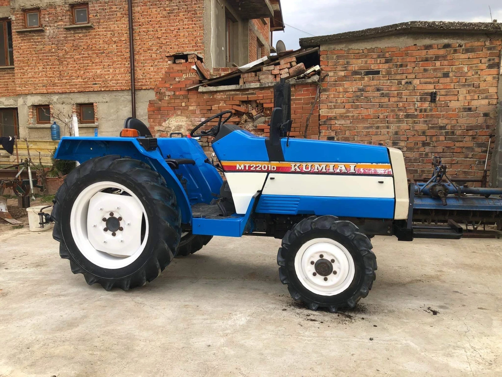 Трактор Mitsubishi Kumiai  - изображение 6