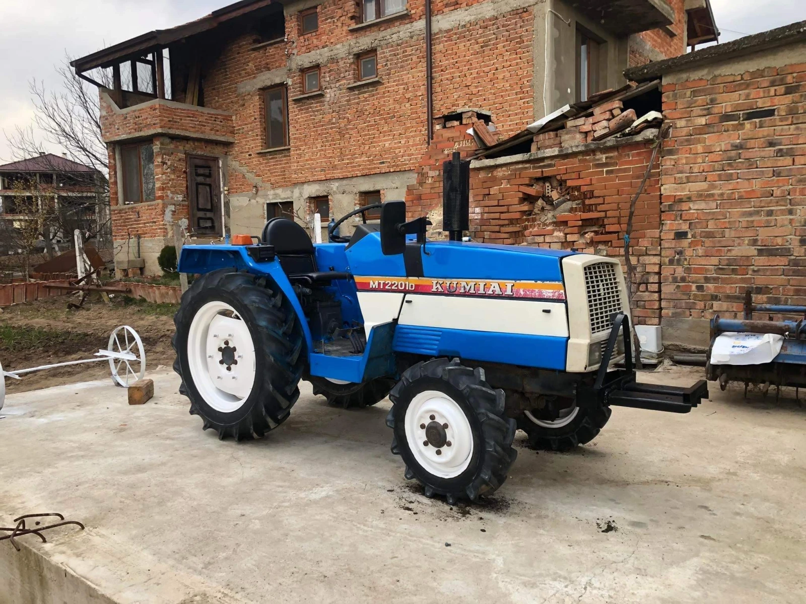 ������� Mitsubishi Kumiai  | Mobile.bg � ����������� 1