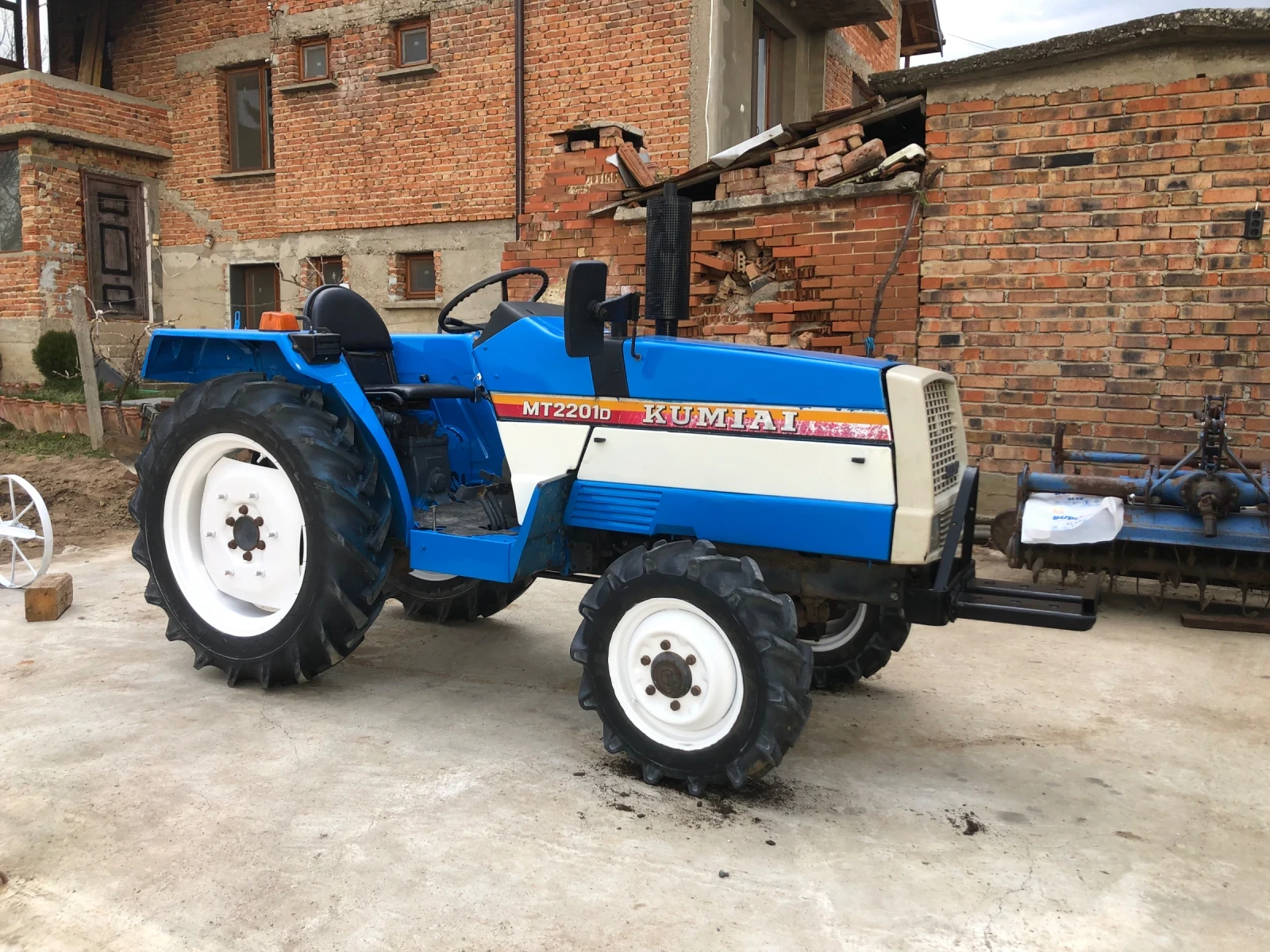 Трактор Mitsubishi Kumiai  - изображение 10