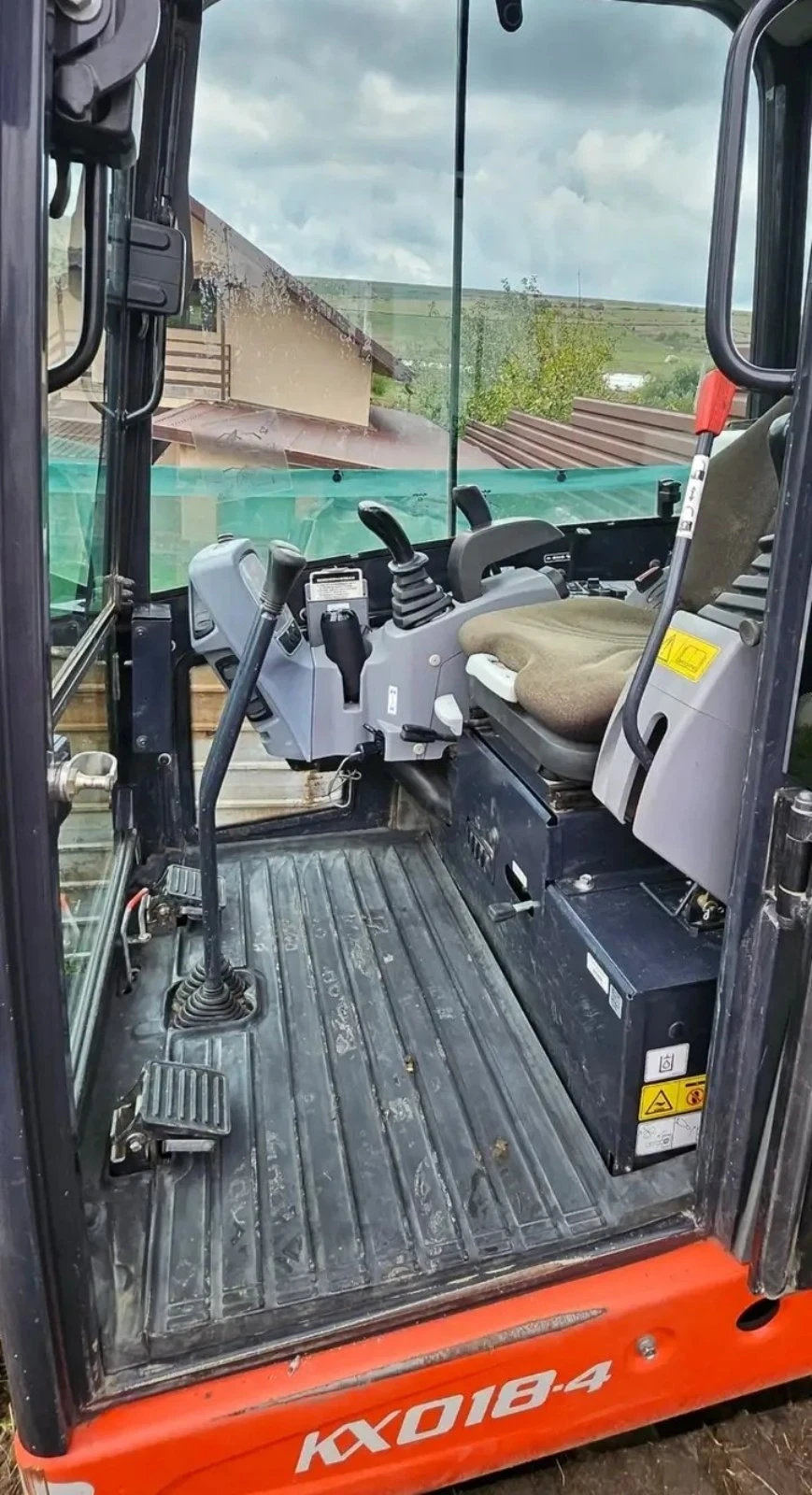 Багер Kubota KX018-4, снимка 5 - Индустриална техника - 54243121