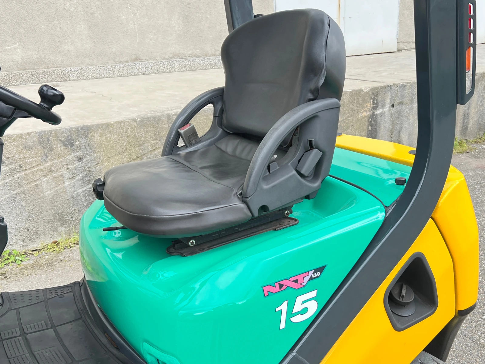  Komatsu  1.5 /   /  /   | Mobile.bg   11