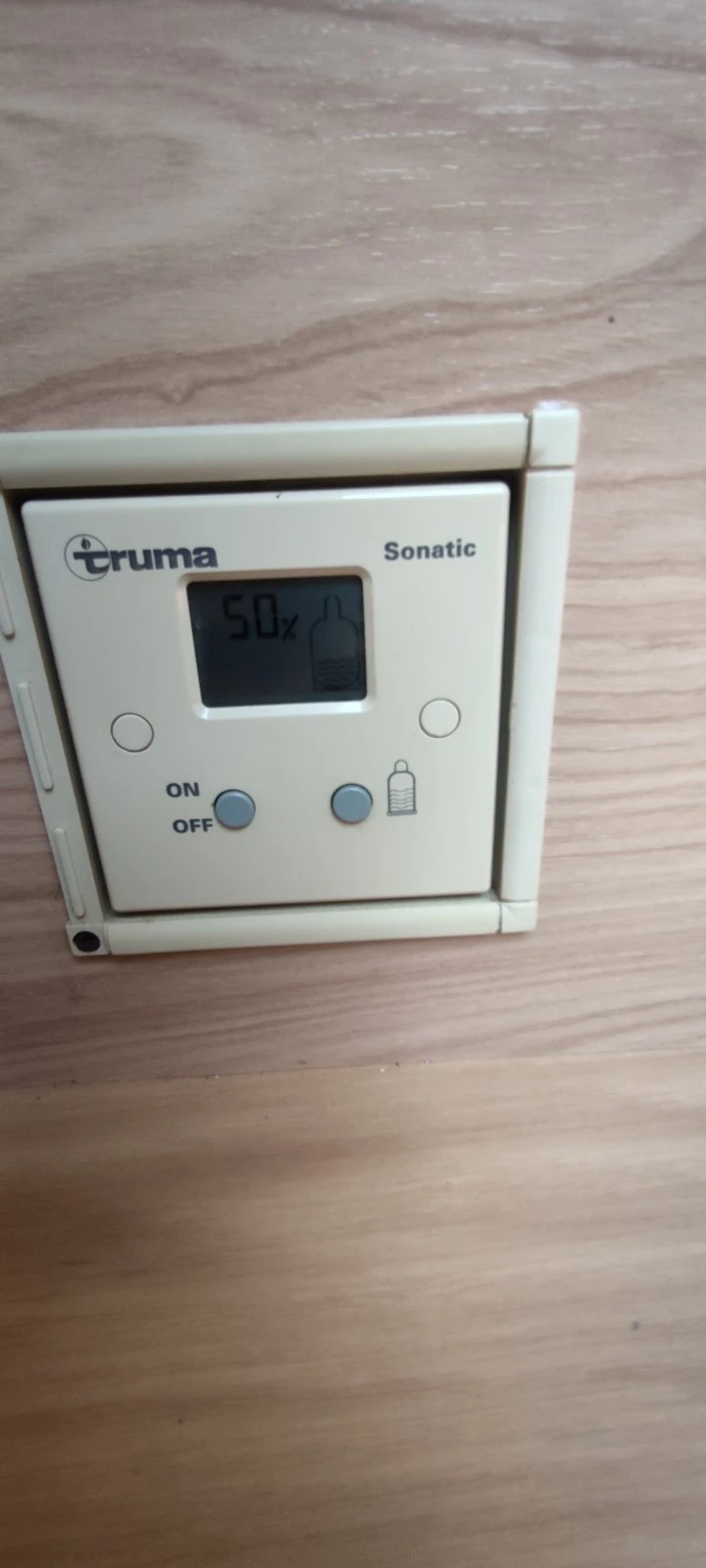 Каравана Bailey Senator, снимка 16 - Каравани и кемпери - 53872291