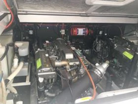 Моторна яхта Proline 33express, снимка 7